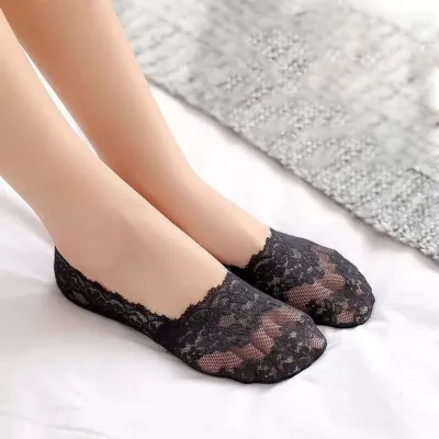 Flower Design Floor Socks (1 Pair)